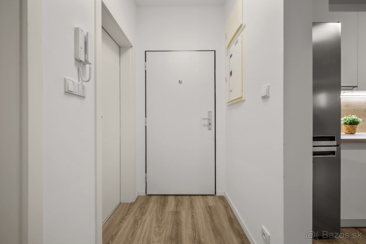 2-IZB. APARTMÁN V NOVOSTAVBE, PARKING + PIVNICA, MAMAPAPA - 9