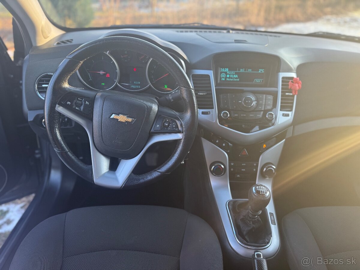 Chevrolet Cruz 2.0VCDi 163k - 9