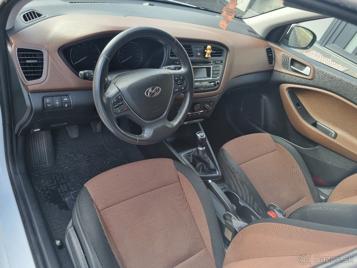 Predam Hyundai i20 - 9