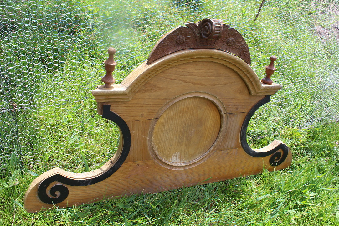 Čelo postele .čí skrinky. - 9