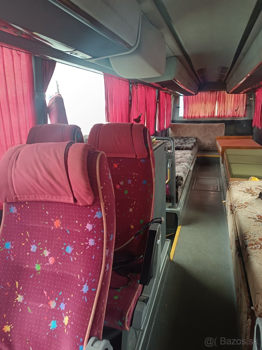 autobus-obytný automobil - 9