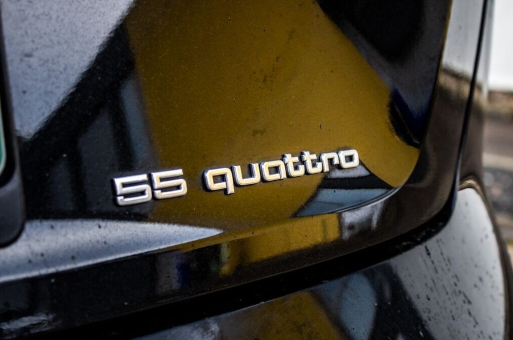 Audi E-tron 55 quattro Advanced, 300kW - 9
