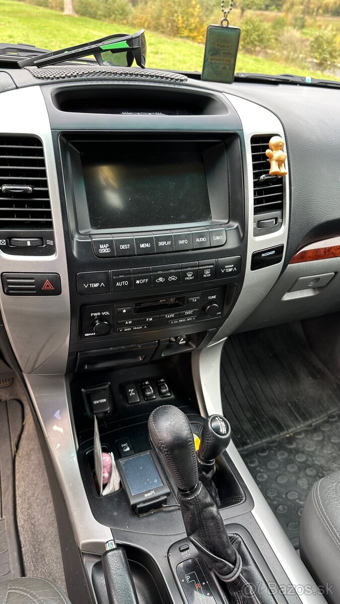 Toyota Land Cruiser 120 3,0 D AT - 9