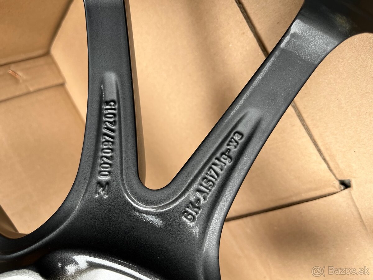 PORSCHE 911 alu kola 20" nové, originál PORSCHE - 9