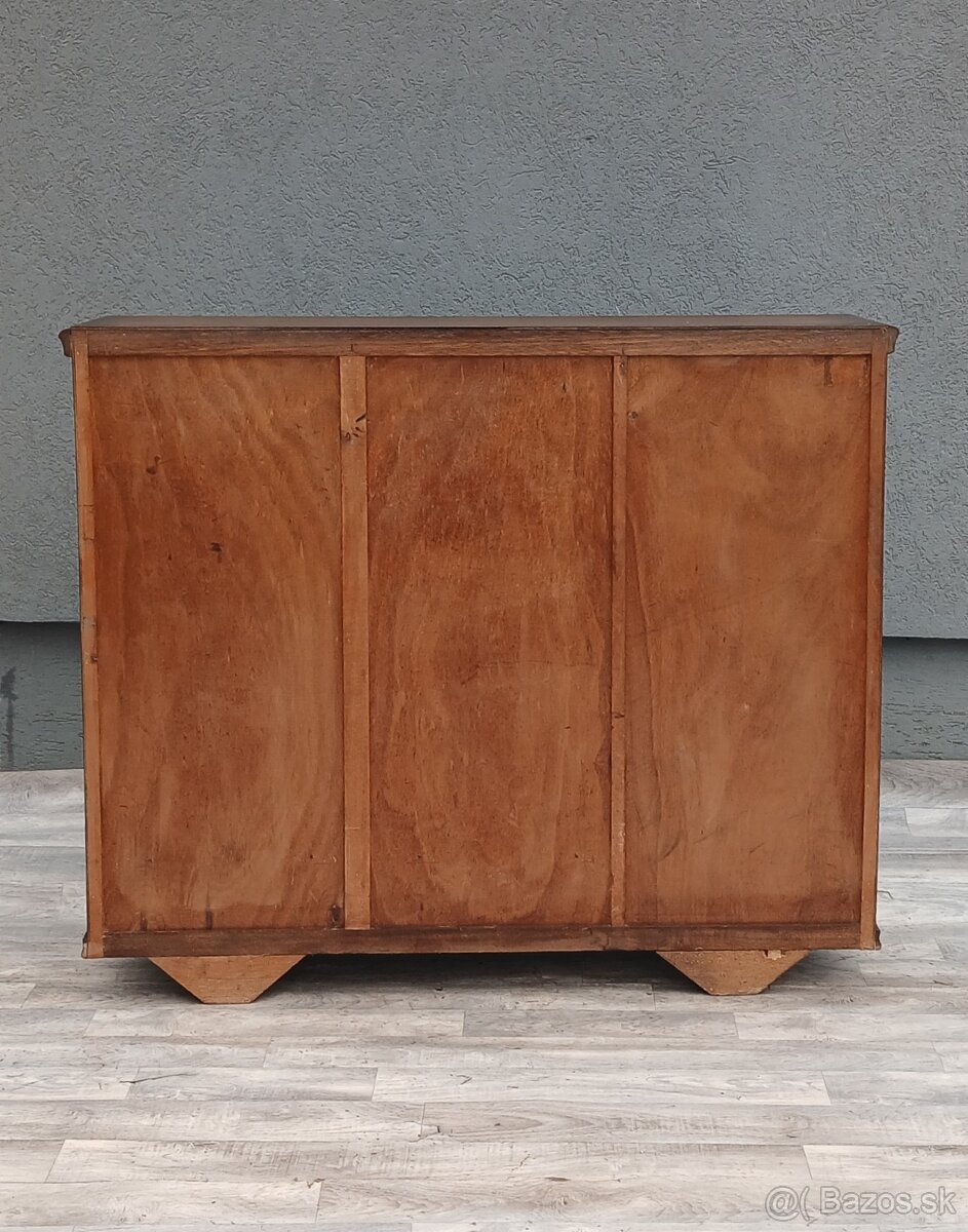 Knižnica starožitná . - 9