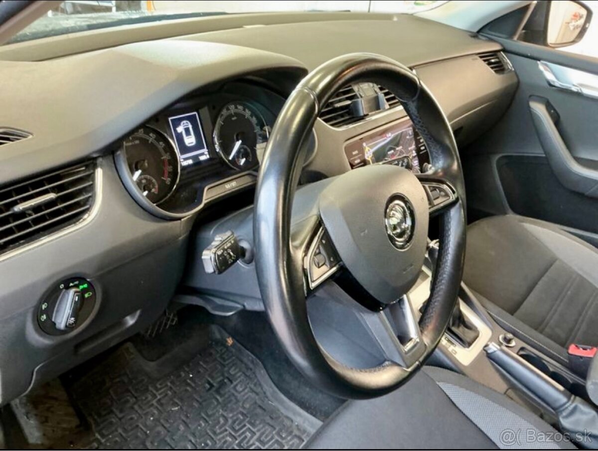 ŠKODA OCTAVIA COMBI 2.0 TDI DSG 110KW 4/2018•FULL LED•CAM - 9