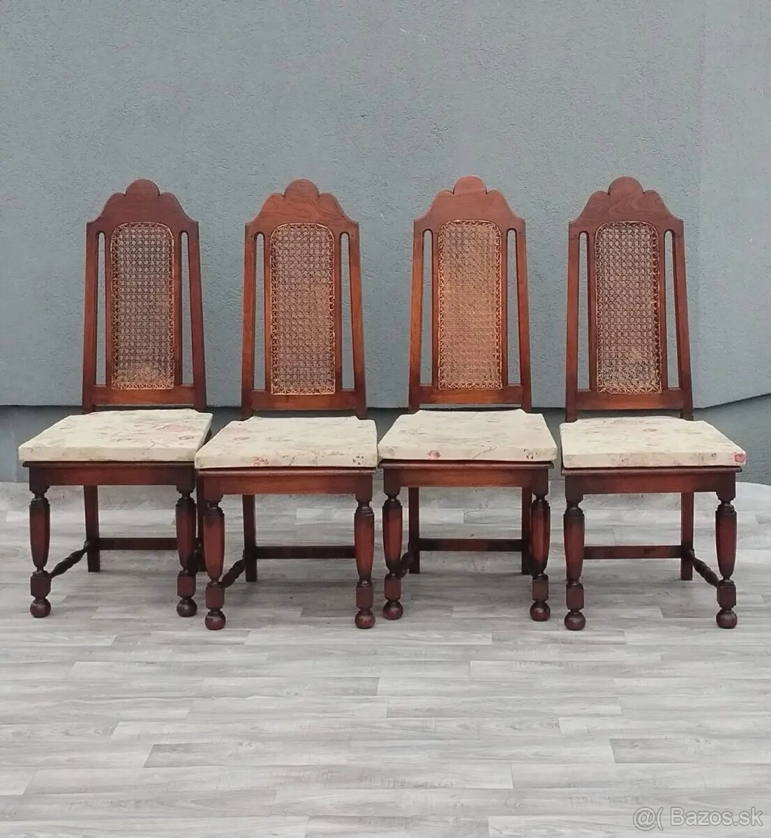 Set starožitný kláštorný. - 9