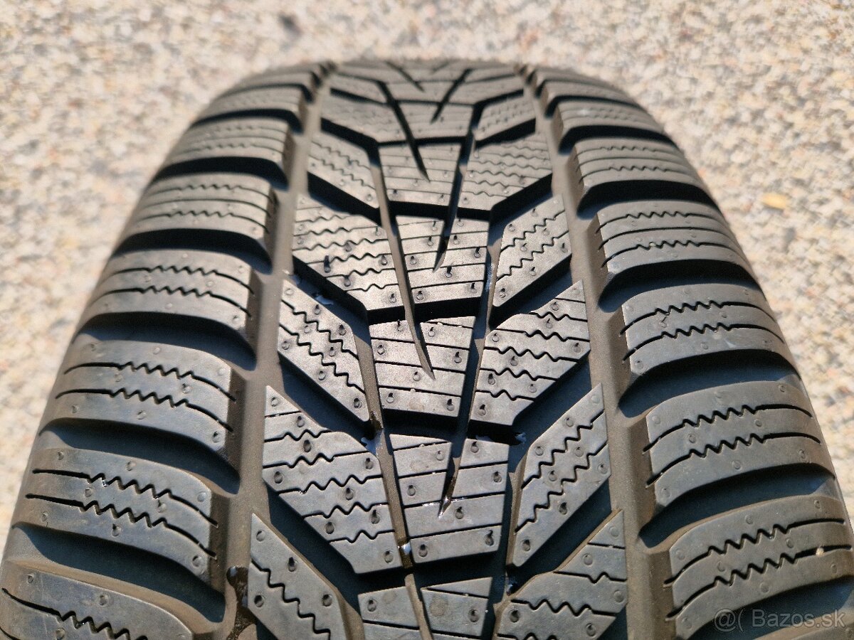 Zimná sada originál Hyundai Kona, 5x114,3 R17 - 9