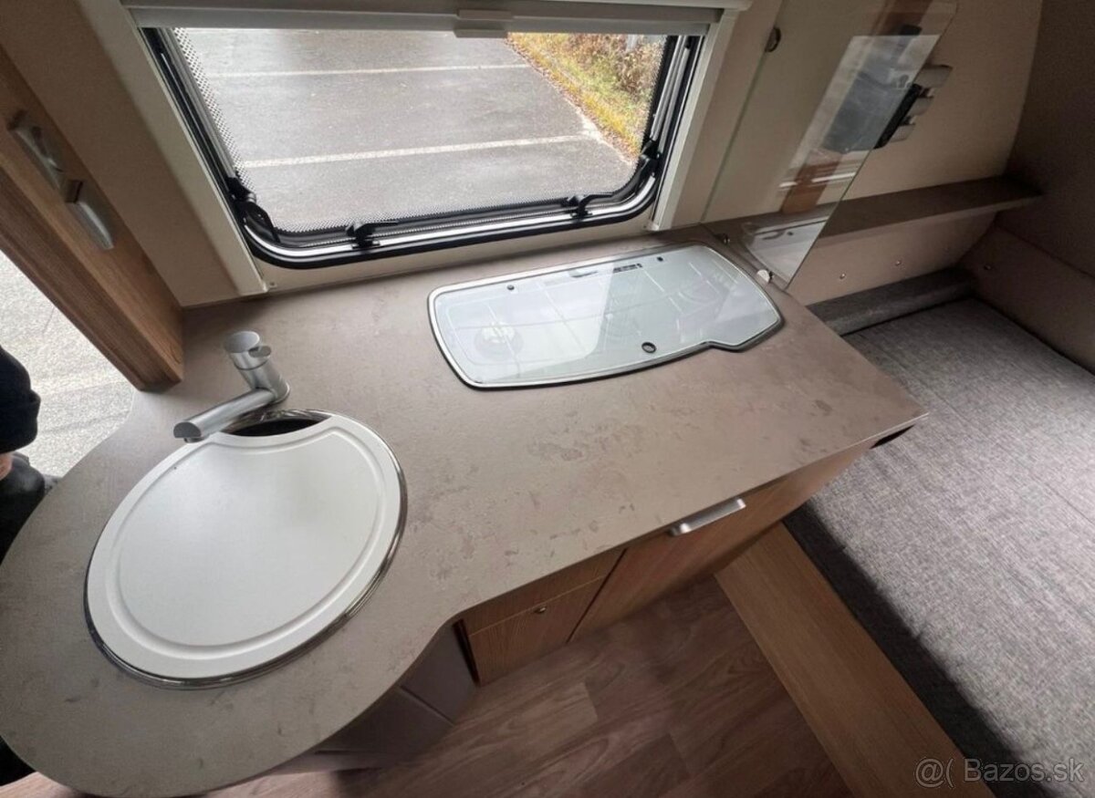 Obytny prives T@b 400 + predstan pre až 4 osoby - 9