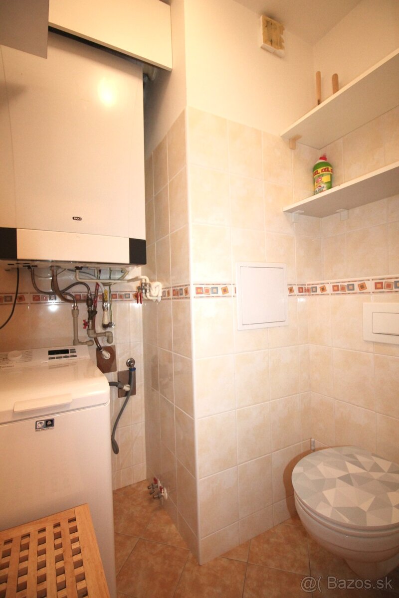 Na predaj nízkoenergetický 3 izbový byt v tehlovom bytovom d - 9