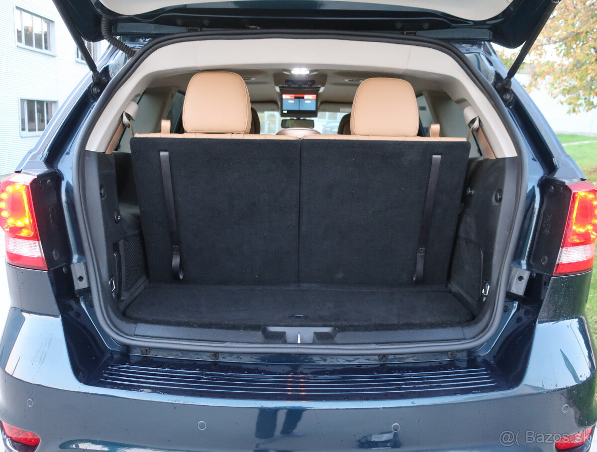 Fiat Freemont 2,0JTDm Lounge 2015, 7-miestny, stropný LCD TV - 9