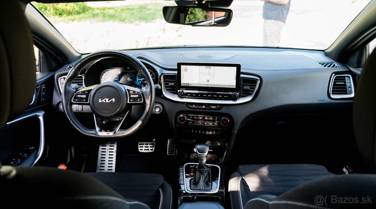 Kia Ceed SW 1.5 T-GDi GT-Line - 9