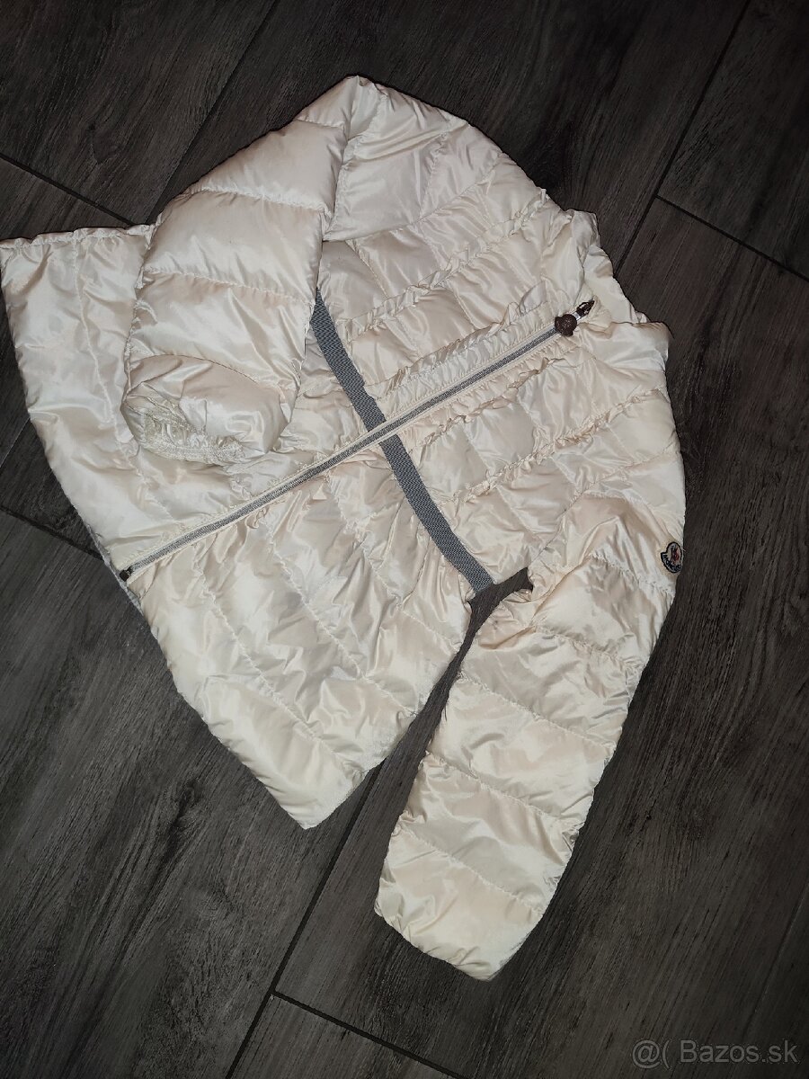 Moncler bunda veľ 3 roky - 9