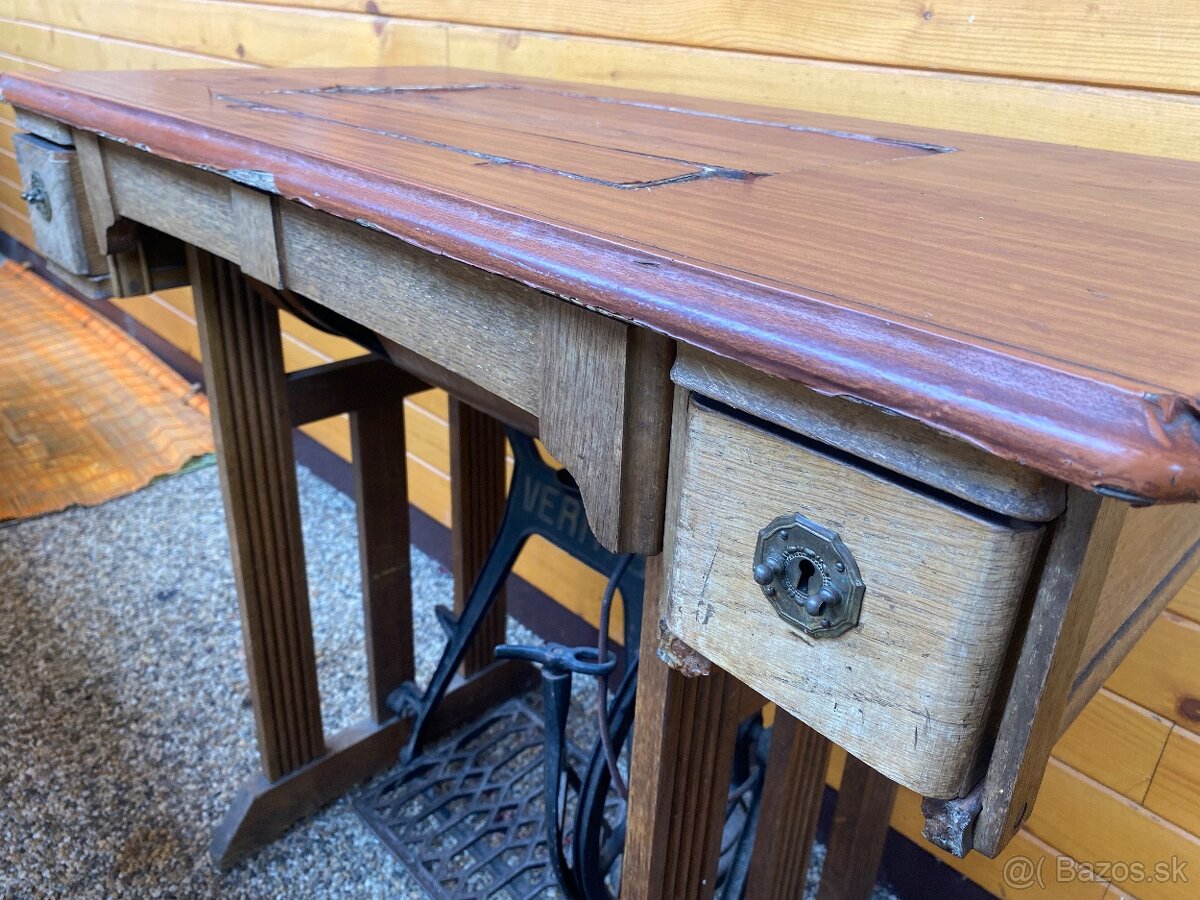 Šijacia mašina Veritas - 9