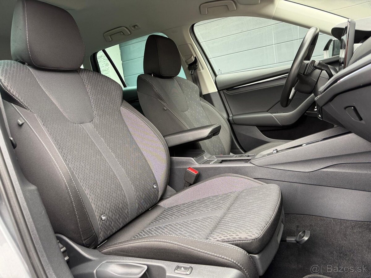 Škoda Octavia Combi 1.4 TSI iV PHEV Ambition - 9
