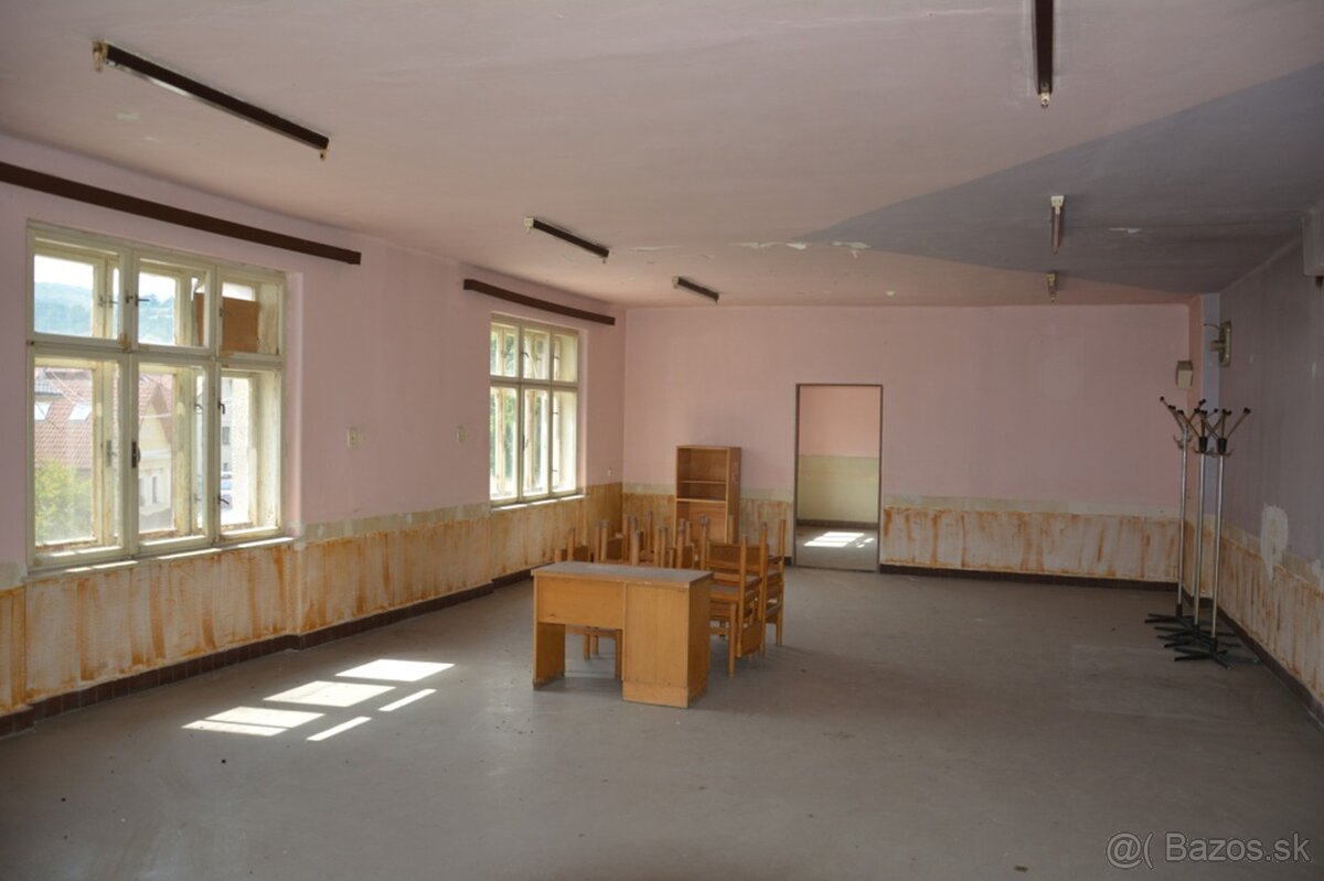 Banská Bystrica / Horná Mičiná - predaj budova / rodinný dom - 9