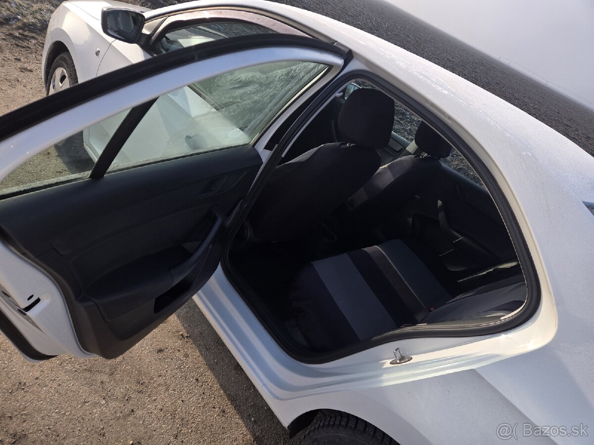 Škoda RAPID 1.2 benzin +lpg - nova stk ek - 9