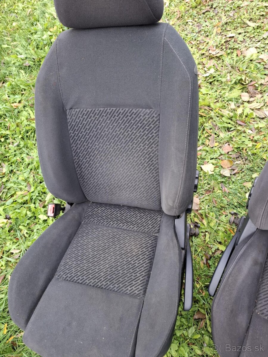 Sedačky do aura - 9