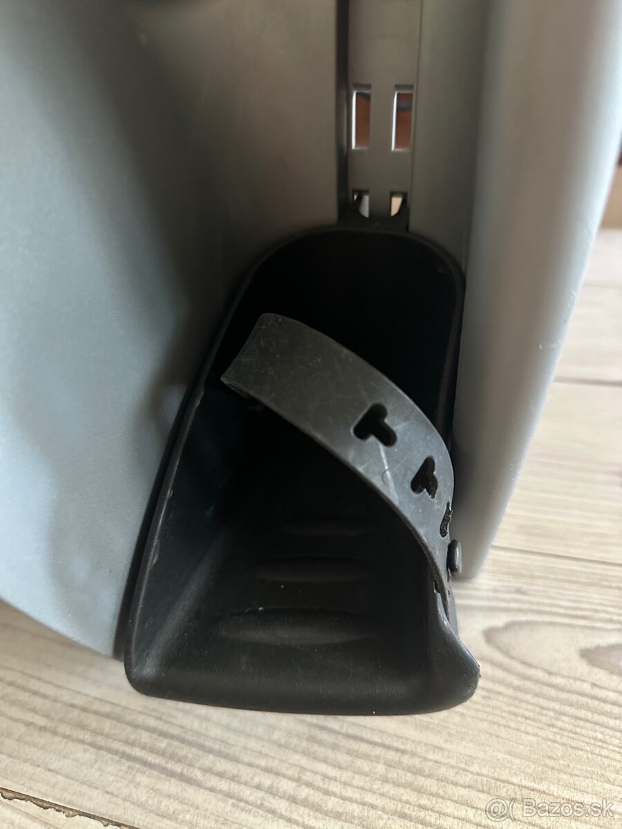 Detská autosedačka značky HAMAX Kiss. - 9