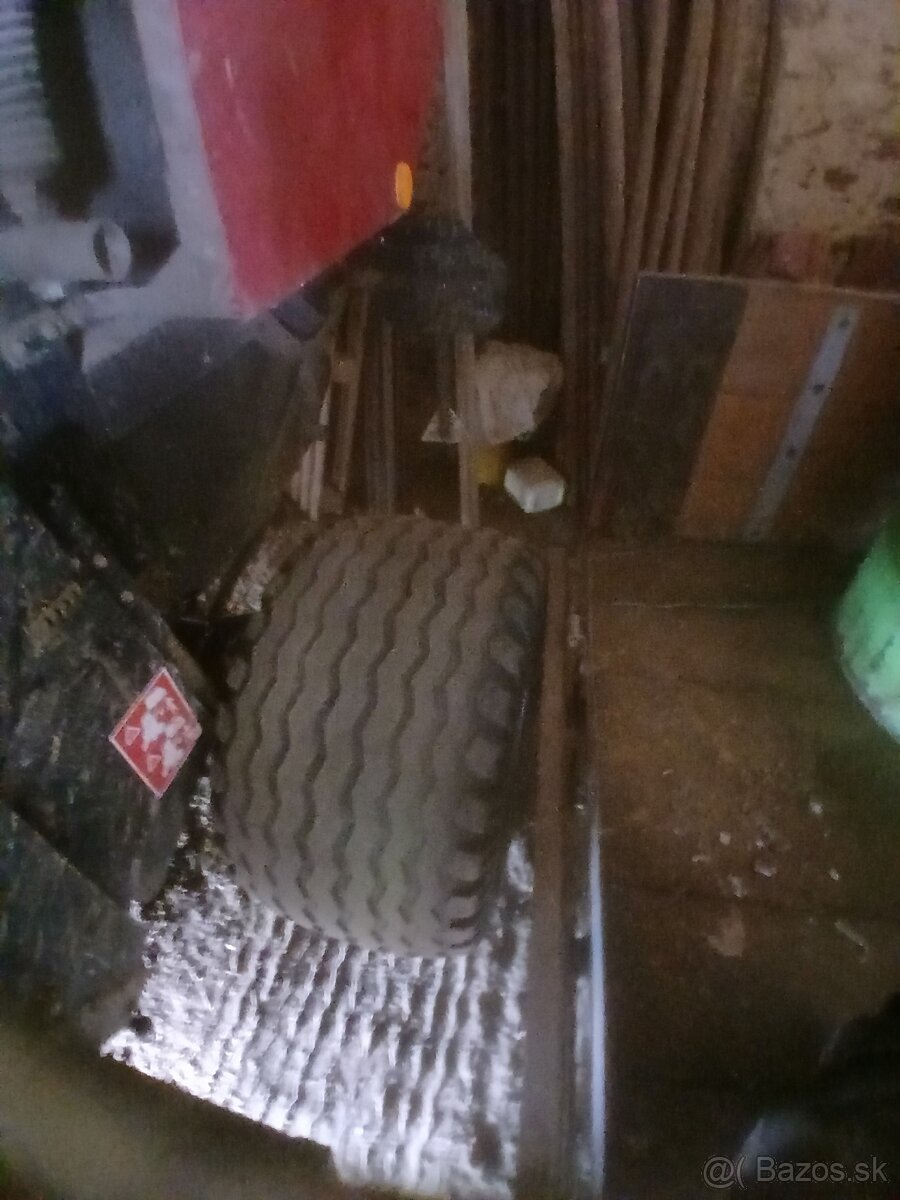 LIS na kulaté balíky CASE RB 454 s řezáním - 9