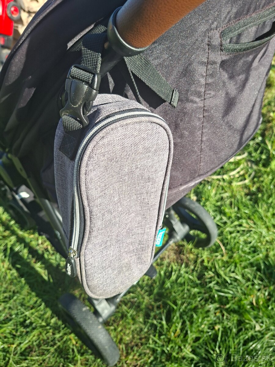 Čierny športový kočár Kinderkraft - 9