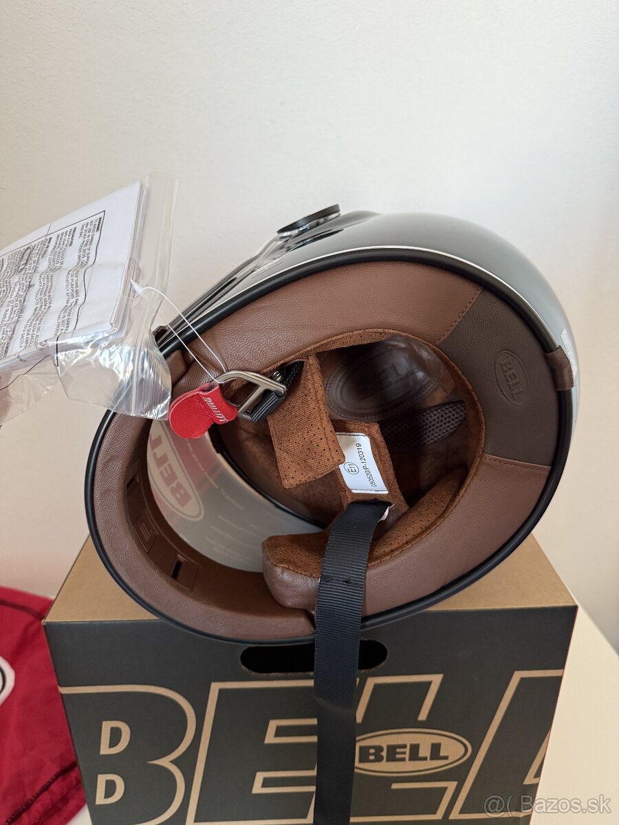 Prilba- Bell Bullitt gloss black - NOVÁ Veľkosť S - 9