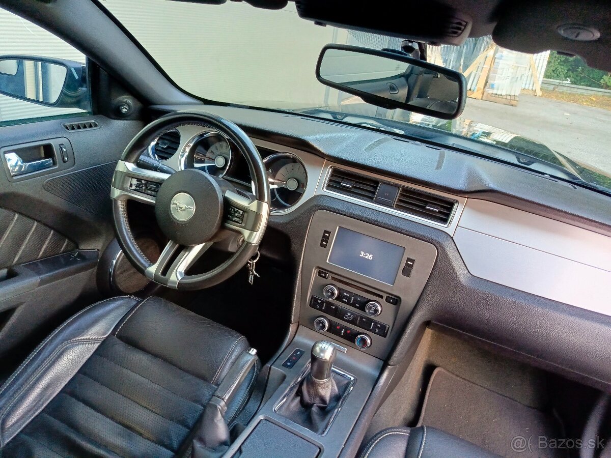 Ford Mustang GT 5.0 V8 Coyote - MANUAL - 9