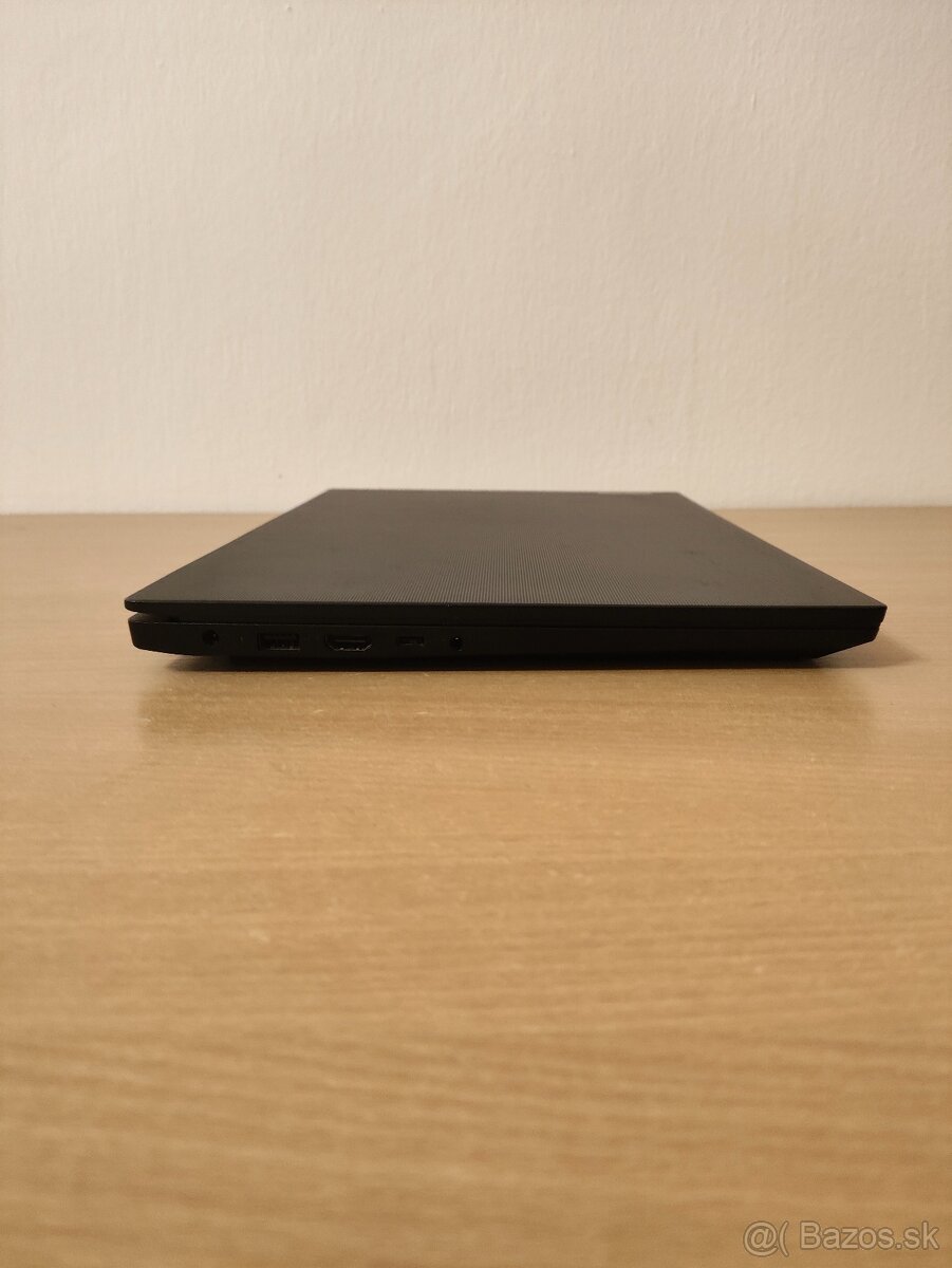 Lenovo V15 G2 R5 8GB 256GB SSD - 9