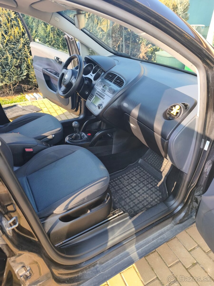 Toledo Hatchback 5 DV. - 9