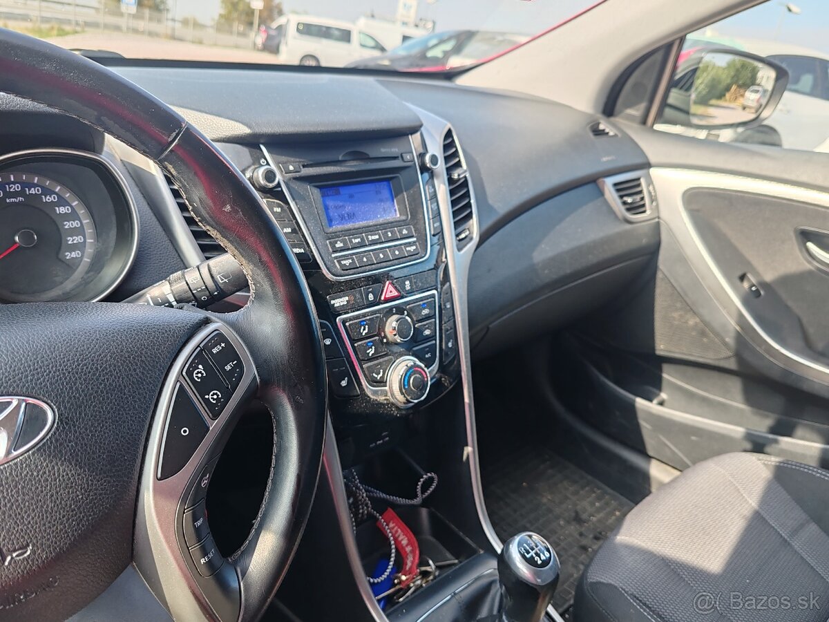 Hyundai i30 - 9