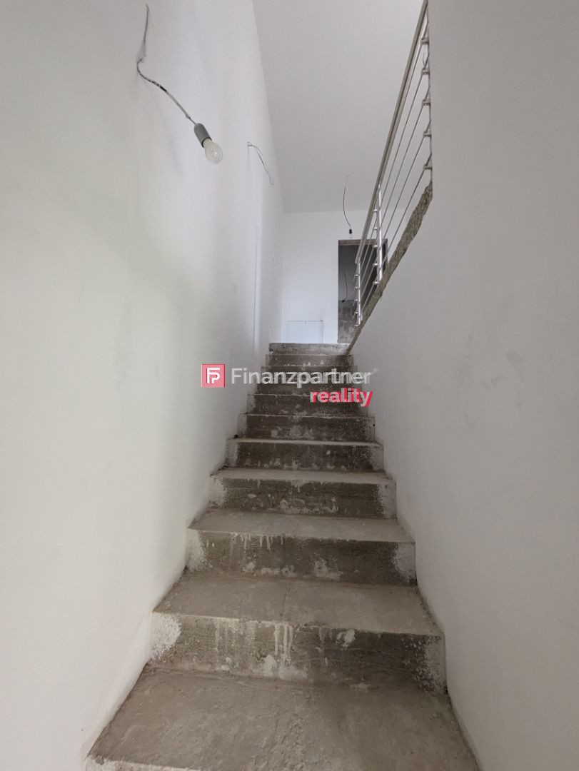 Nový trojizbový byt v samostatnom dome s rozlohou 80 m2 neďa - 9