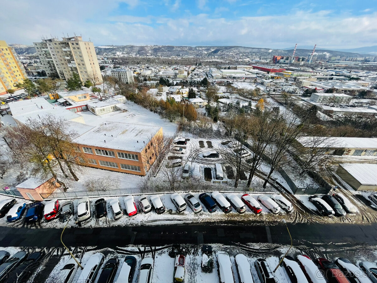 Predám útulný a slnečný 3-izbový byt s loggiou - 9