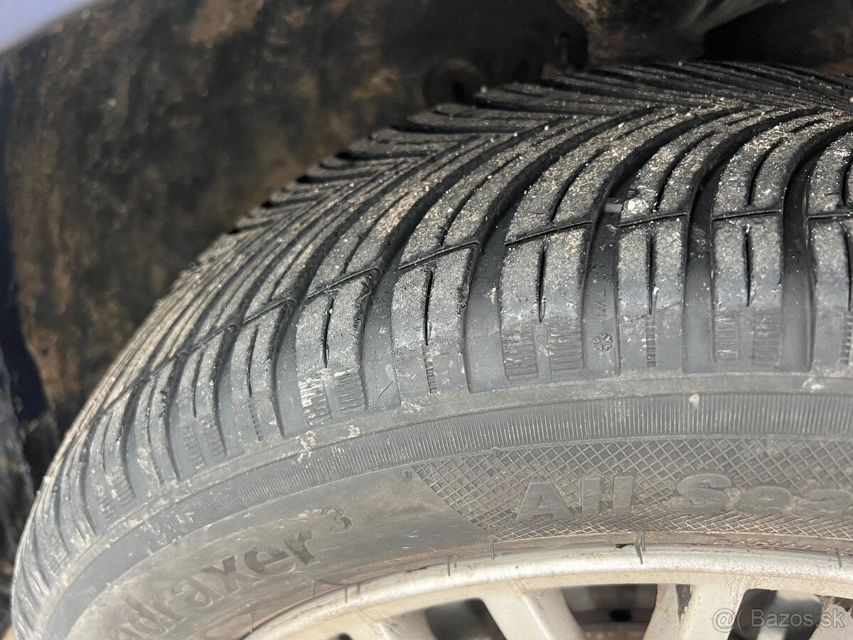 Volkswagen Golf 1.6sr 74kw - 9