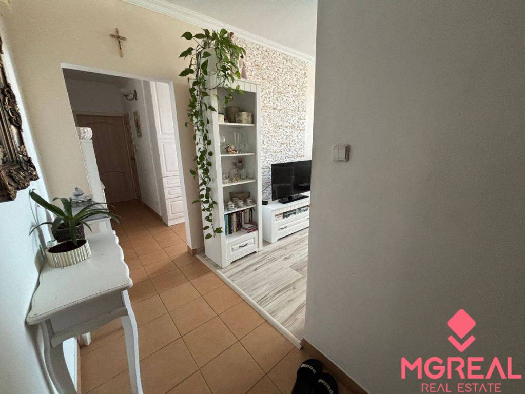 3 izbový byt s 2 balkónmi Topoľčany - 9