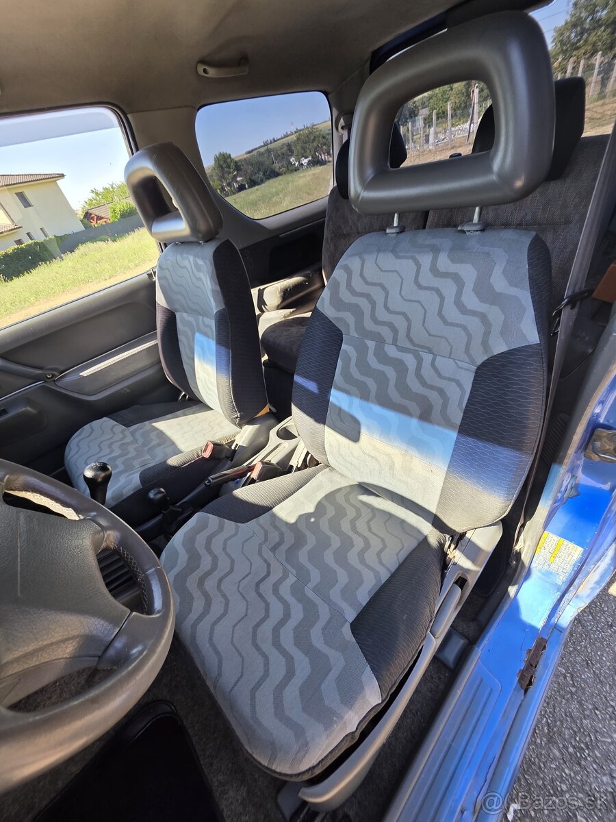 Suzuki Jimny 1.3i 4WD 59kw-80hp - 9