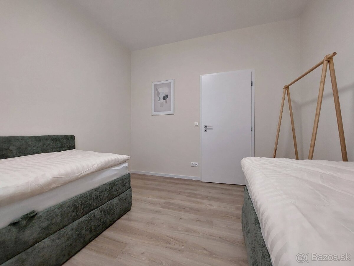 3-izbový zariadený byt 80 m2 s terasou v novostavbe Trenčín. - 9