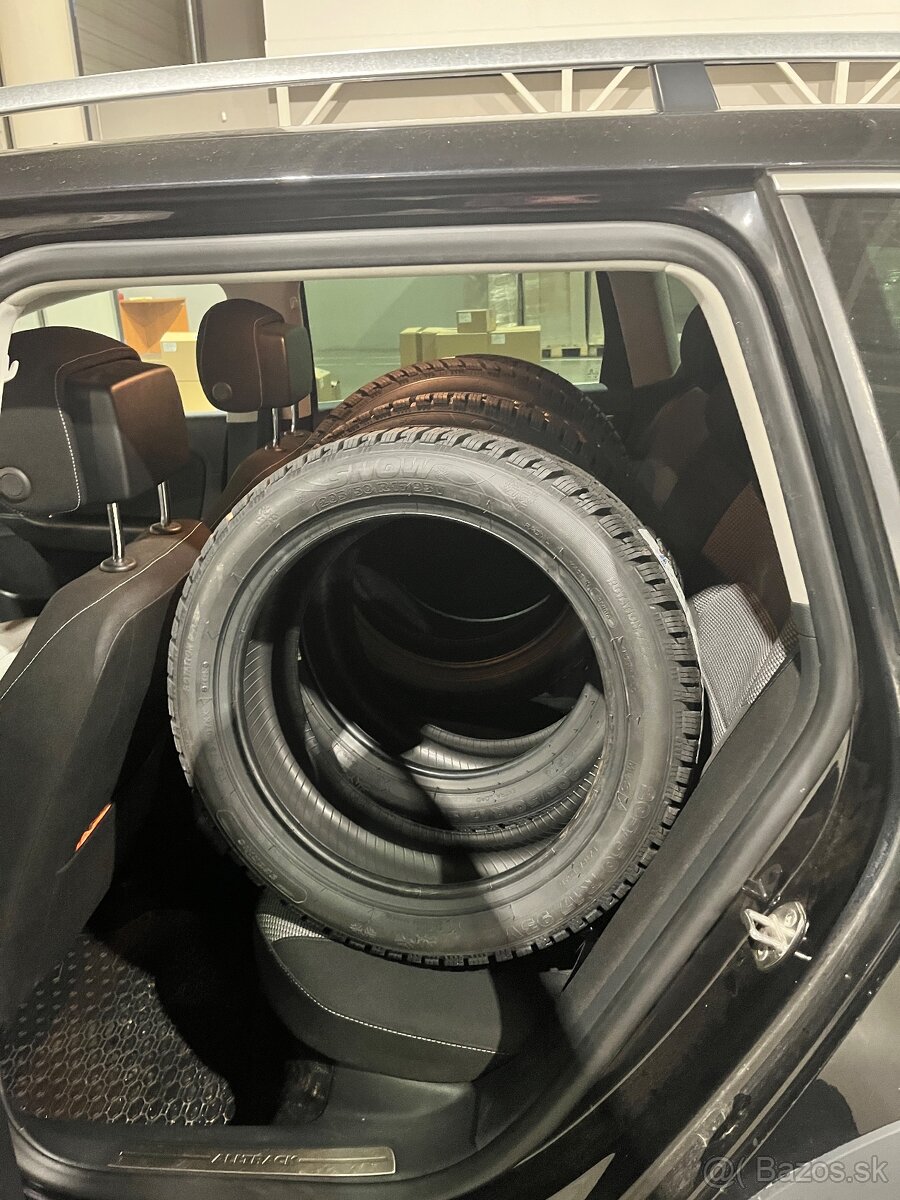 VW Passat B7 Alltrack 2.0 TDI 103 kW, 4Motion.2012 - 9