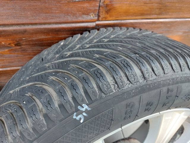 elektrony 5X108 R17 ET32 + 225/55 R17 zimné kleber - 9