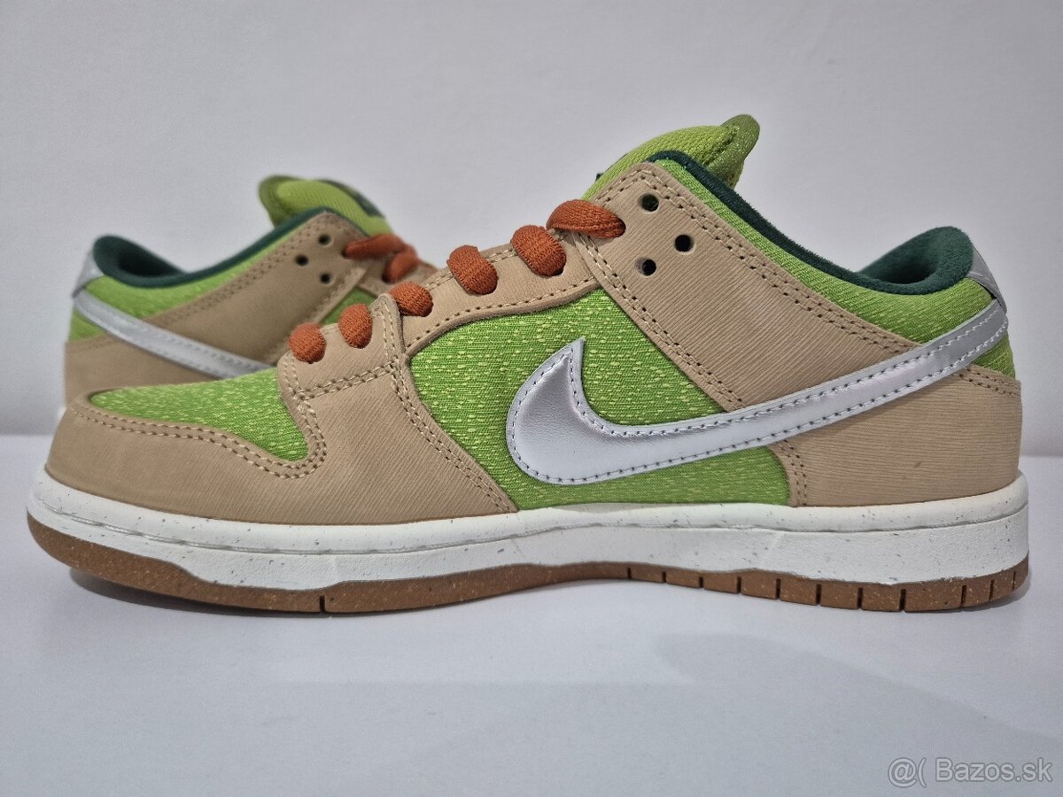 Nike SB Dunk Low Escargot - 9