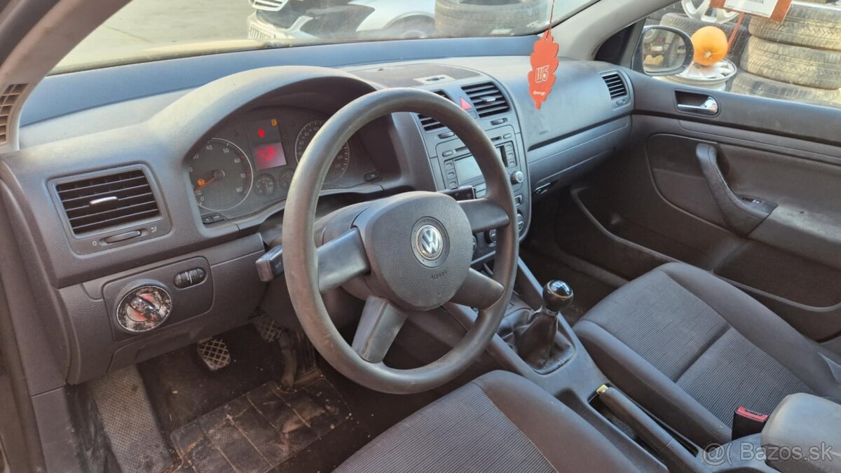 VW Golf V 1,4i 66kw kód motora: BLN - 9