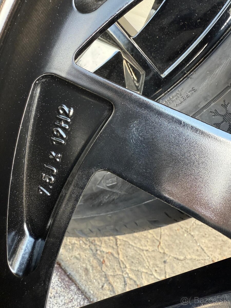 ORIGINAL HYUNDAI DISKY 5x114,3 R19 235/55 R19 ZIMA BLACK - 9