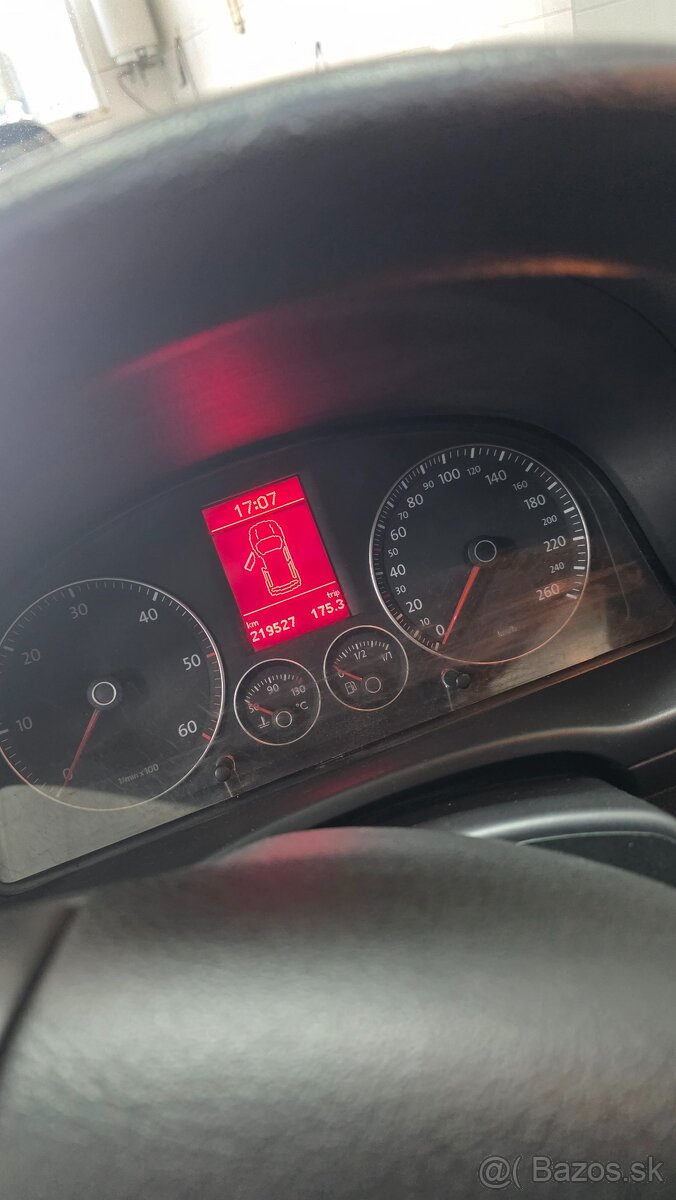 Predam volkswagen caddy 1.9tdi 5q - 9