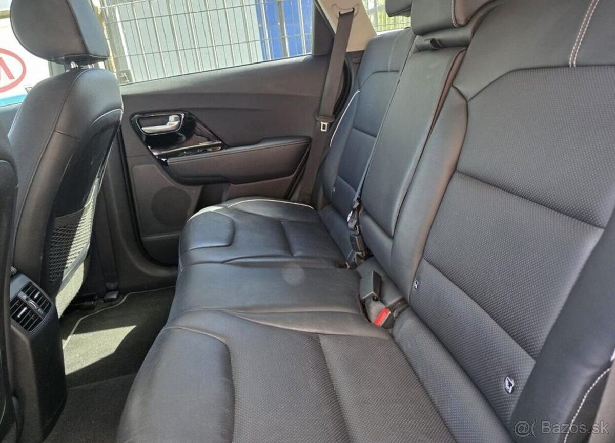 Kia e-Niro 150kW-64kWh-100SOH - 9