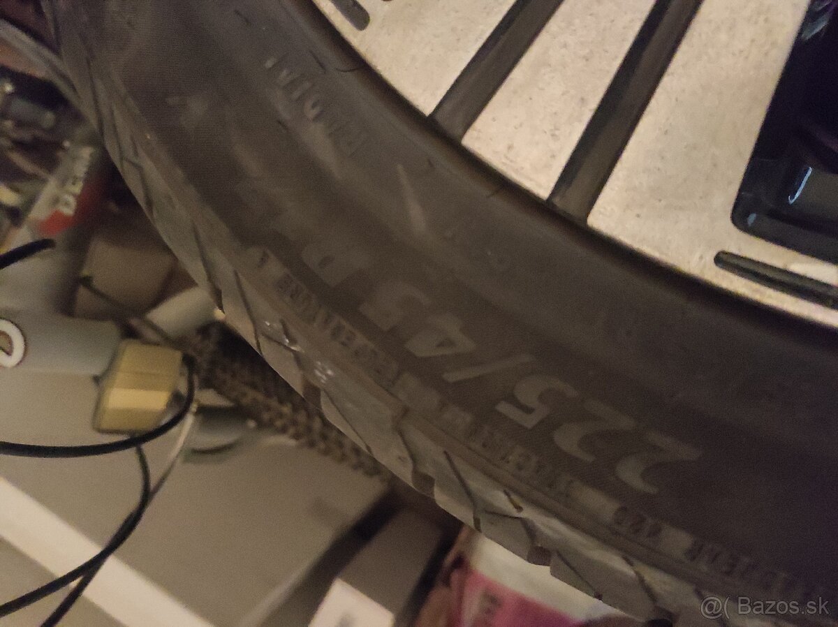 Hliníkové disky s pneumatikami - 9