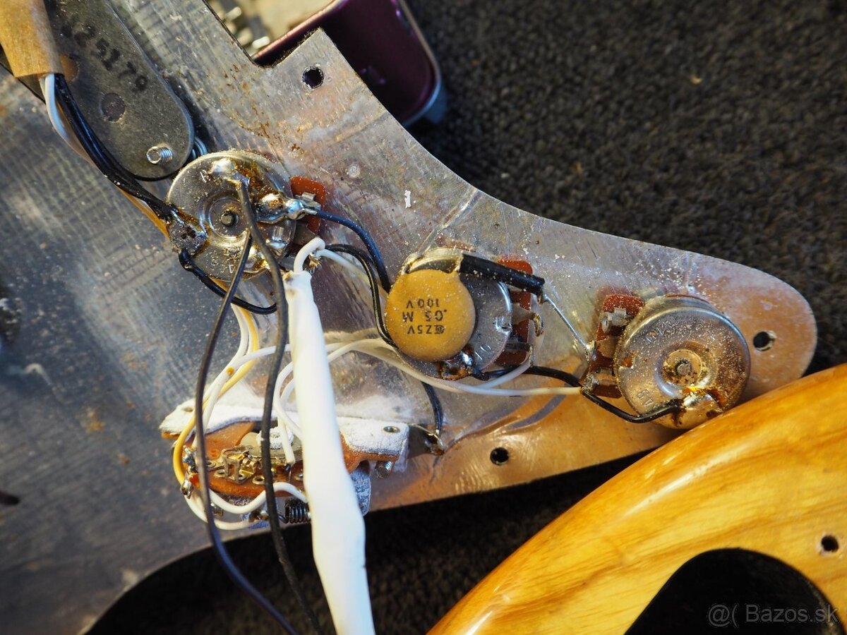 Fender Stratocaster hardtail ,USA 1979 s kufrom - 9