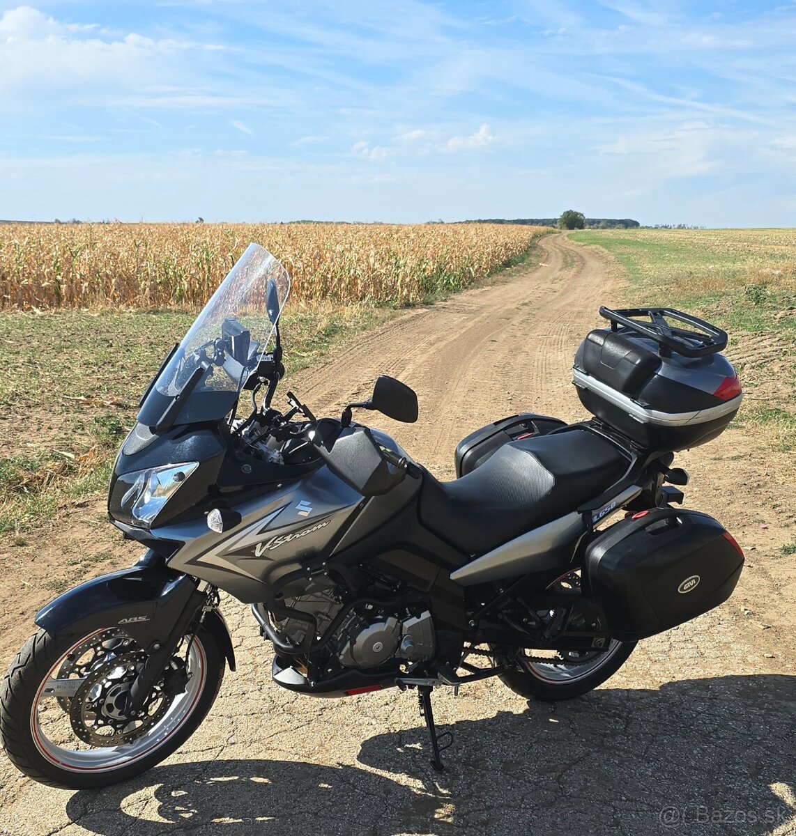 Suzuki V-strom DL650 - 9