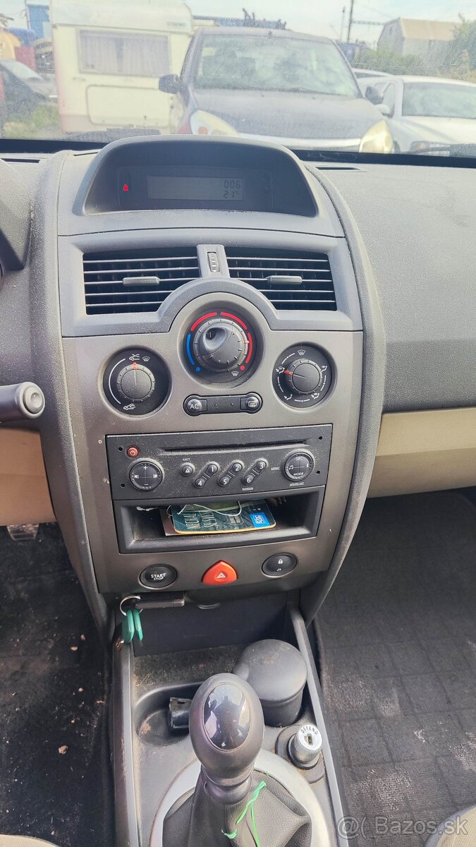 Renault Megane Combi 1.5 dci 78kw - 9