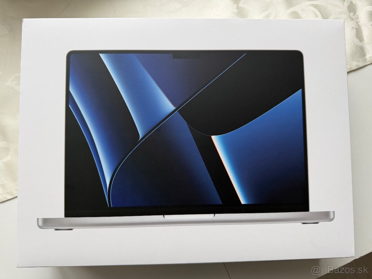 Apple MacBook Pro 14" M2 16GB RAM, 512 GB Silver - 9