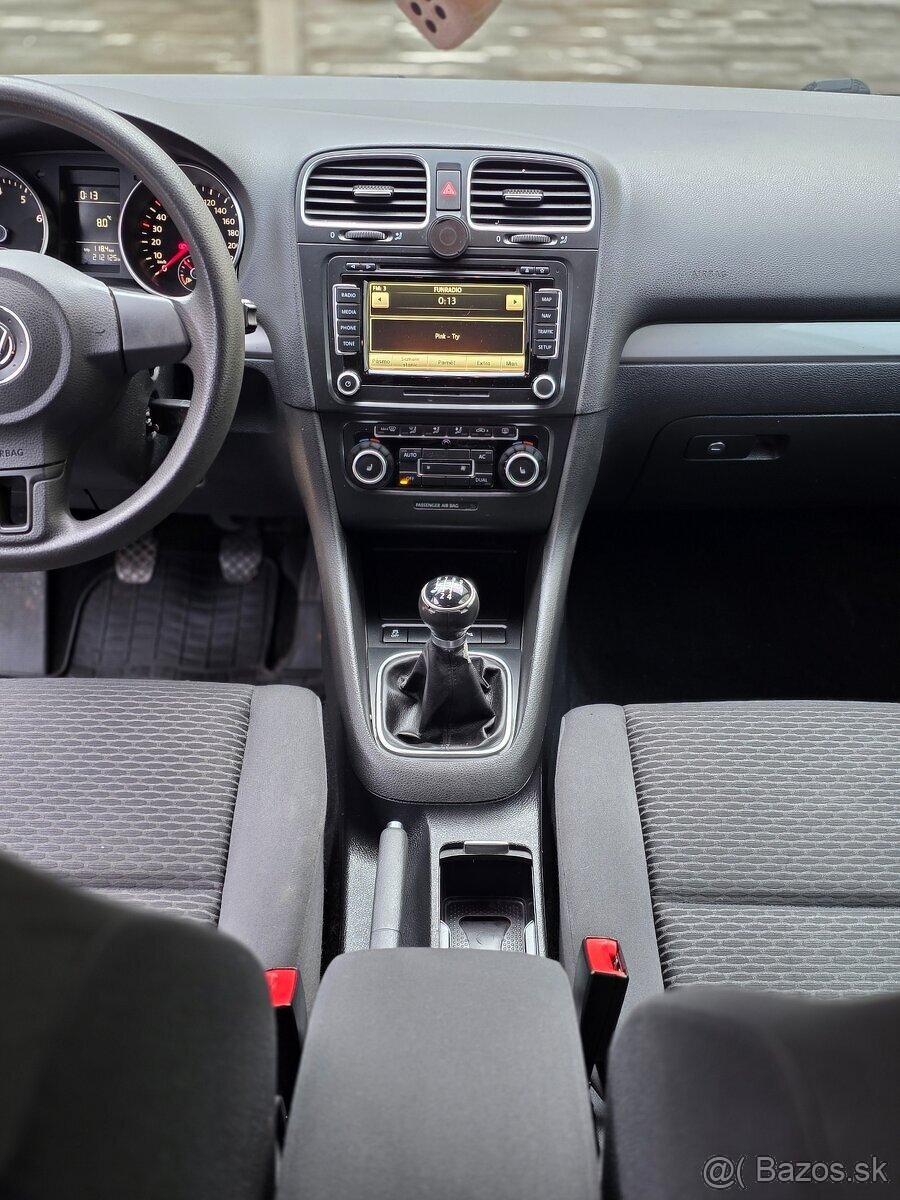 Volkswagen Golf 1.2 TSI , 63kW - benzín - 9