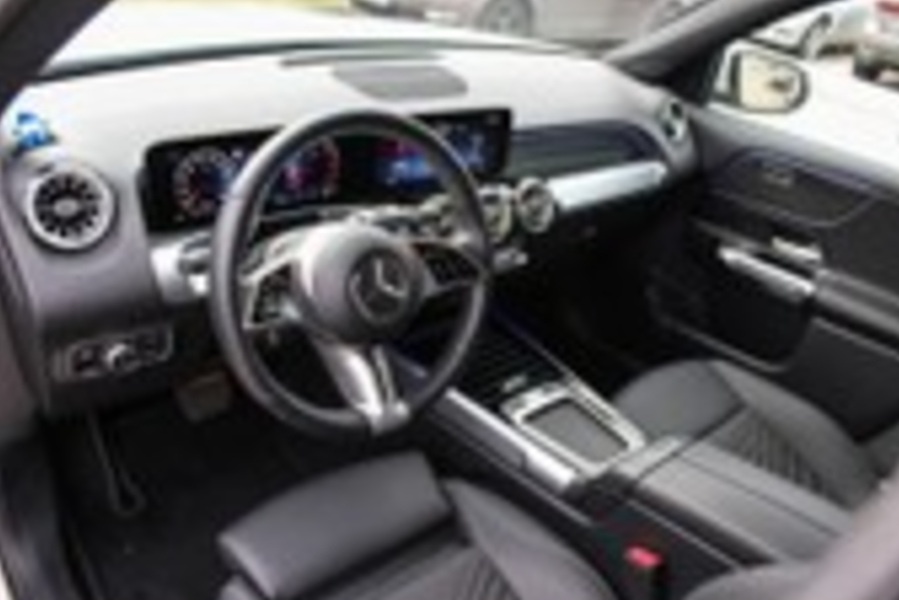 Mercedes-Benz GLB 200d A/T - 9